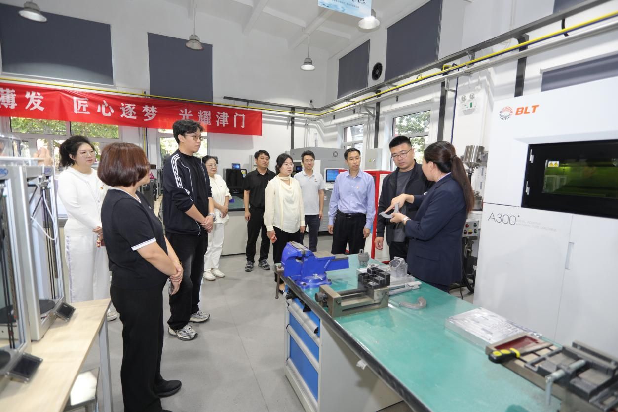 LZ2A7798